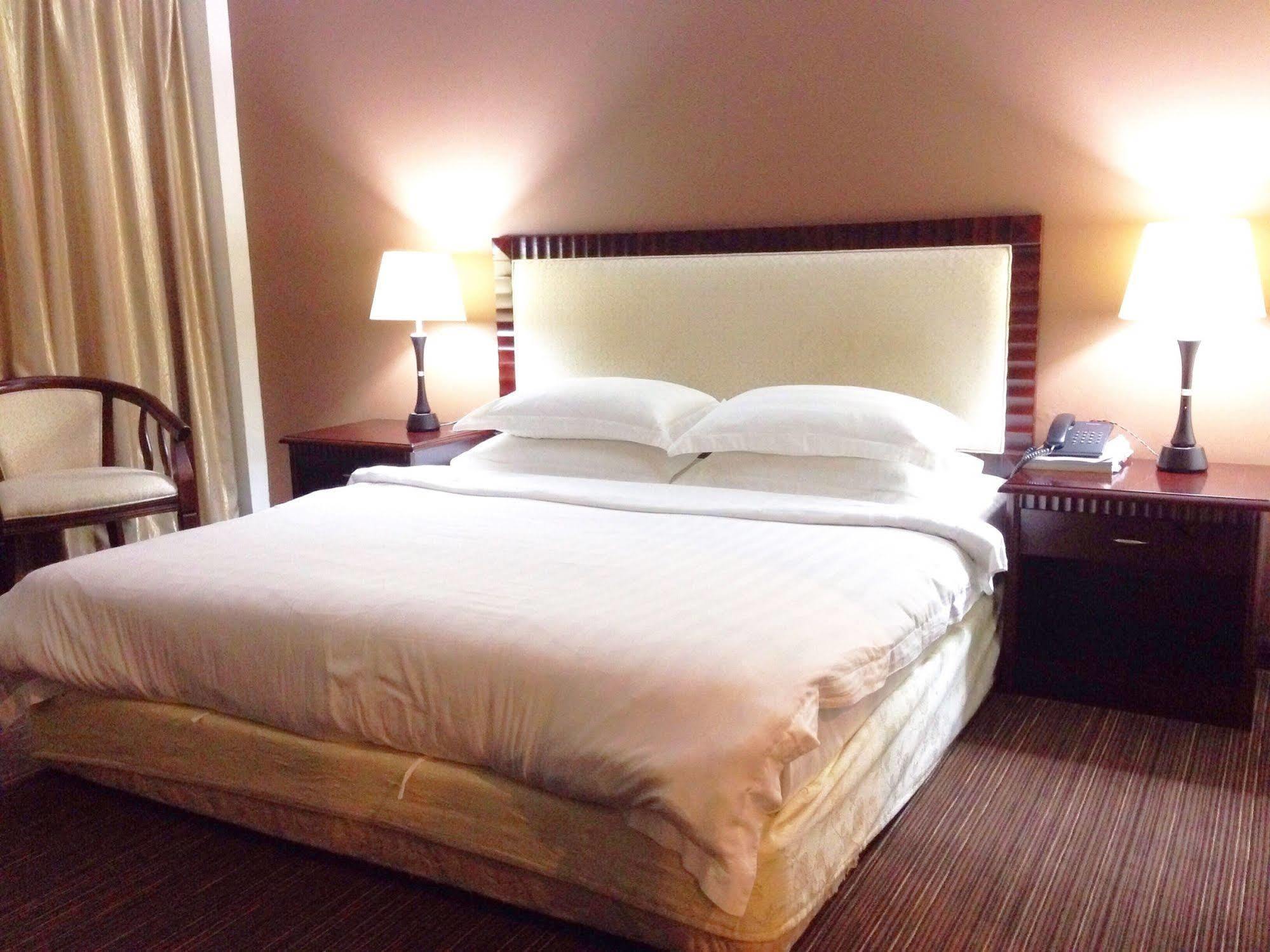 Palm Garden Hotel Brunei Bandar Seri Begawan Luaran gambar