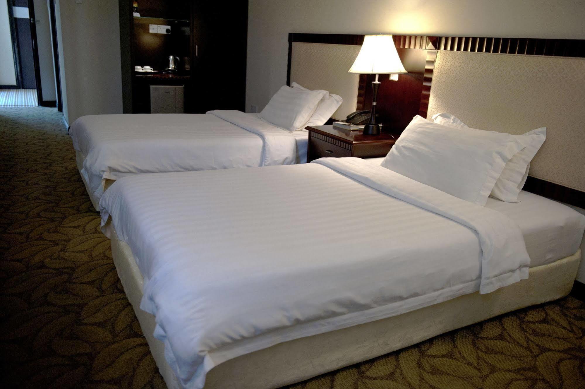 Palm Garden Hotel Brunei Bandar Seri Begawan Luaran gambar