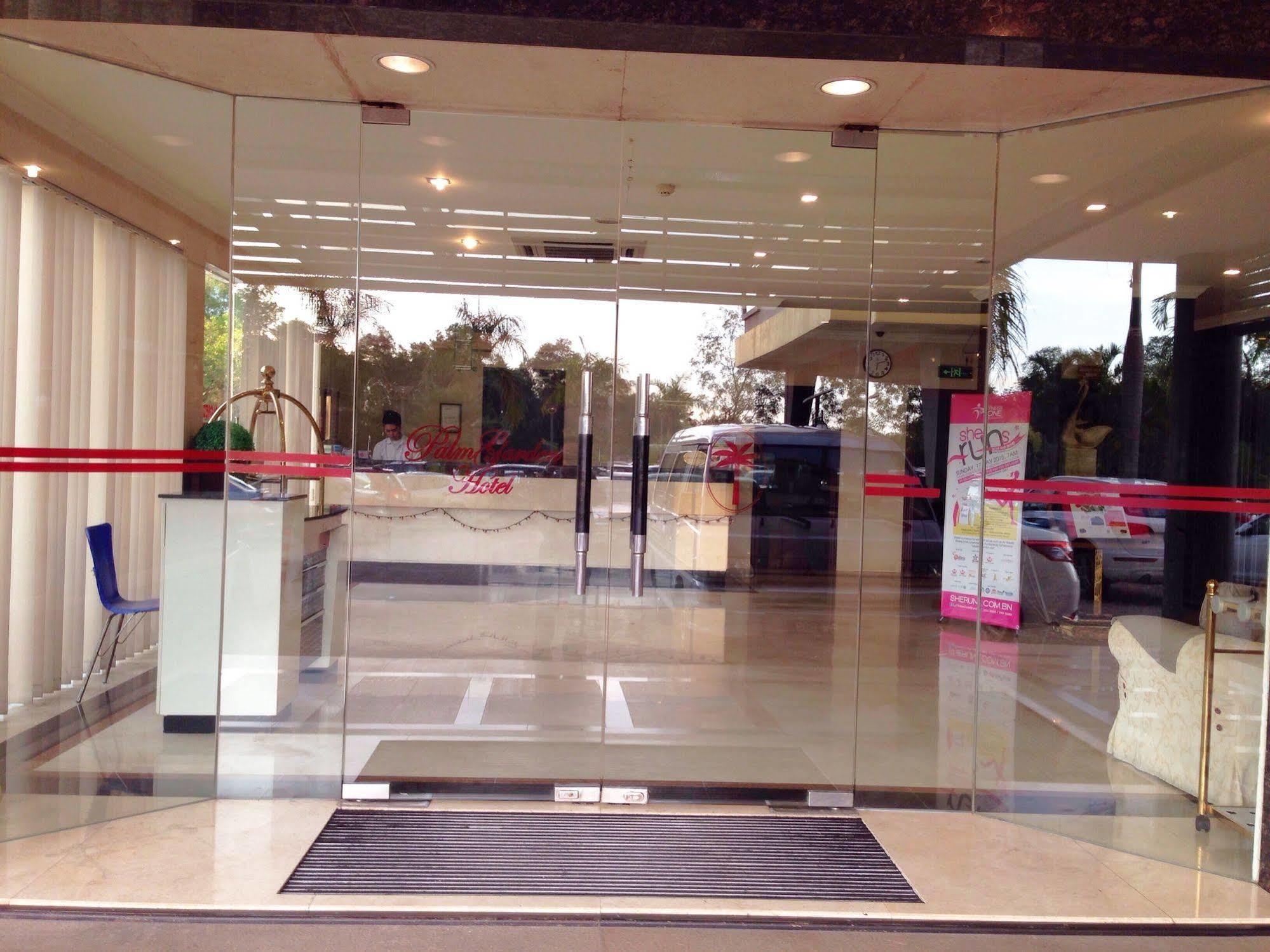 Palm Garden Hotel Brunei Bandar Seri Begawan Luaran gambar